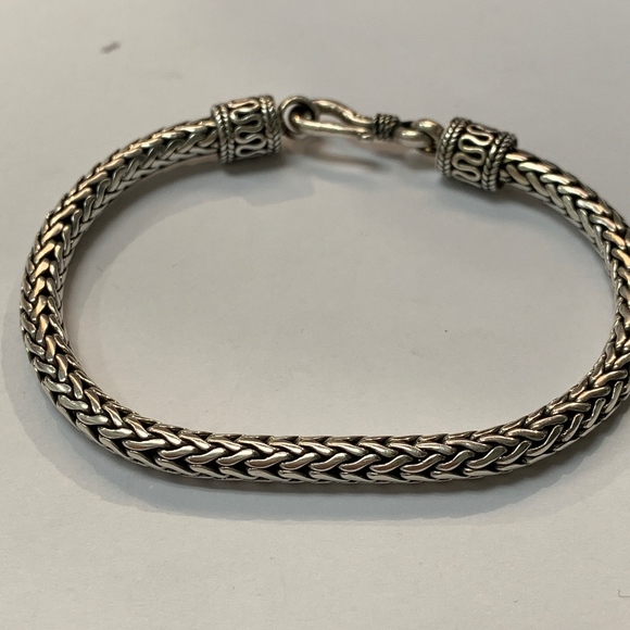 Sterling Silver Rounded Braided Bracelet - Picture 3 of 4